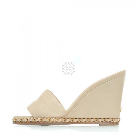 Sell Chanel Chain Trim Mules - Nude