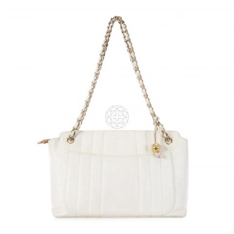 chanel vintage caviar tote