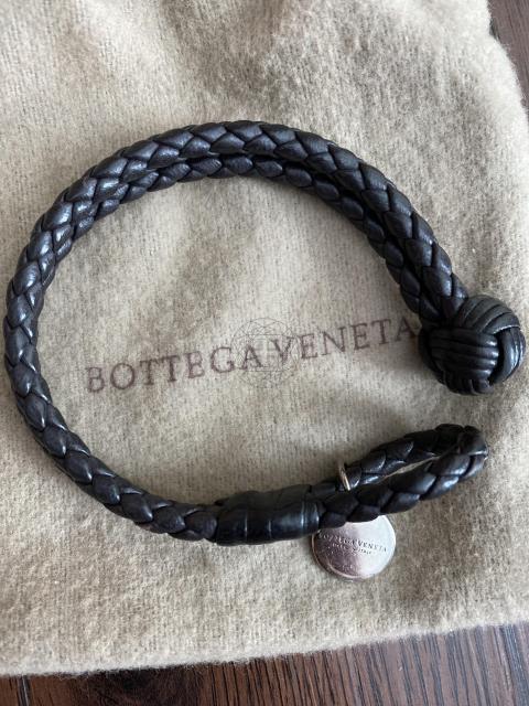 Bottega veneta discount leather bracelet review