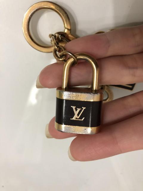 Large Product Preview Image 3