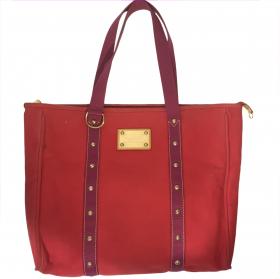 Louis Vuitton Rei Kawakubo holes tote bag, Luxury, Bags & Wallets on  Carousell
