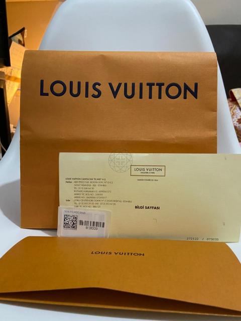 LOUIS VUITTON Mini Pochette Accessoires, - Handtaschen & Accessoires  2023/10/05 - Realized price: EUR 480 - Dorotheum