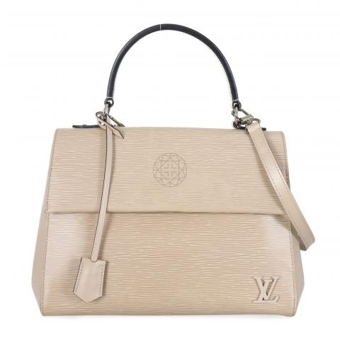 Louis Vuitton, Cluny MM Bag, Epi, Review, Mod Shots