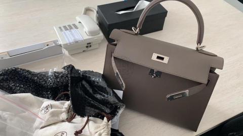 Hermès Kelly 28 Sellier Bag Etain Epsom