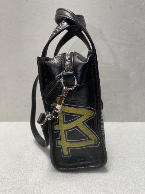 Large Product Preview Image 3