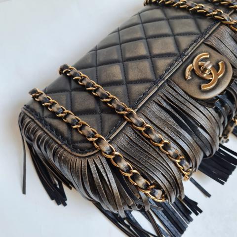 Large Product Preview Image 19