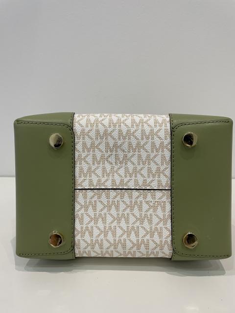 Large Product Preview Image 6