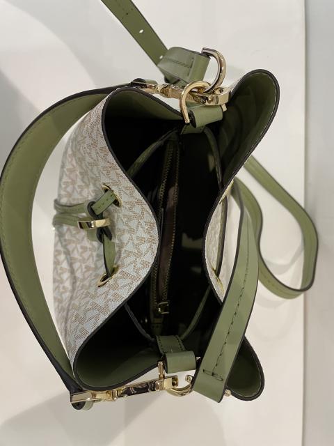 Large Product Preview Image 7
