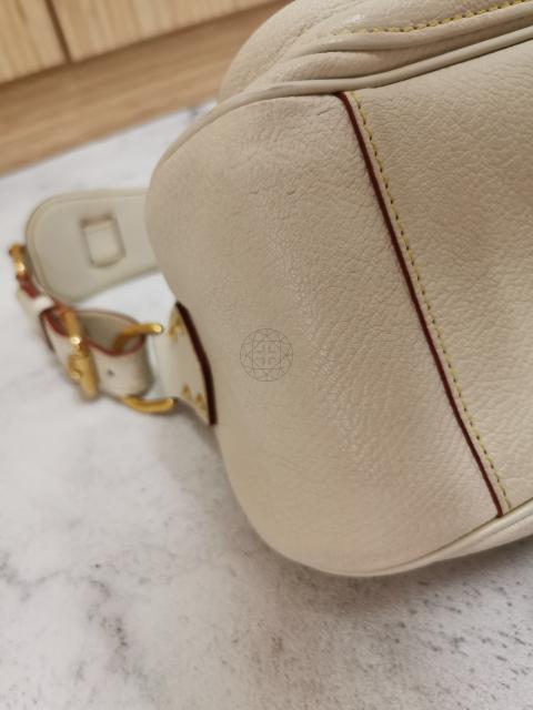 Vintage Authentic Louis Vuitton White Suhali Leather LAimable Bag France  MEDIUM For Sale at 1stDibs