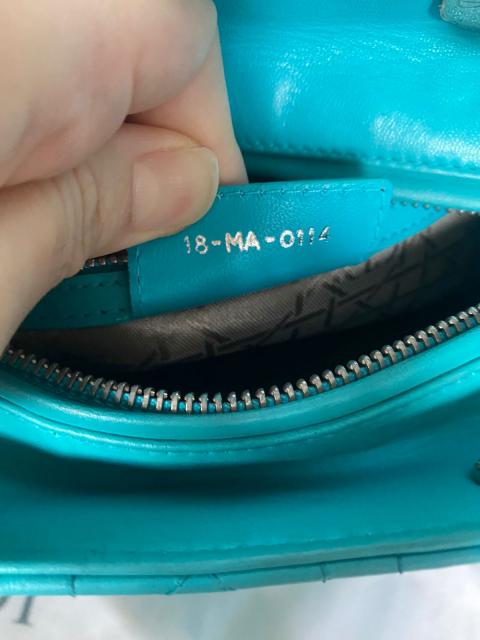 Large Product Preview Image 11