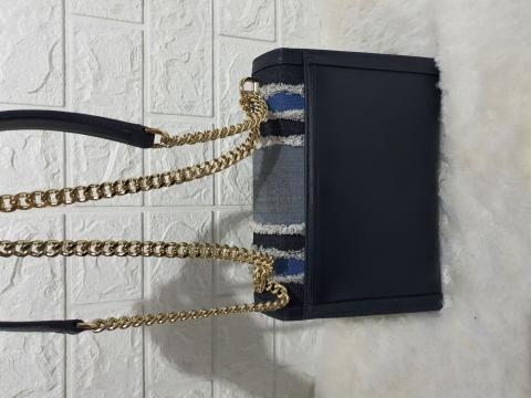 Large Product Preview Image 4
