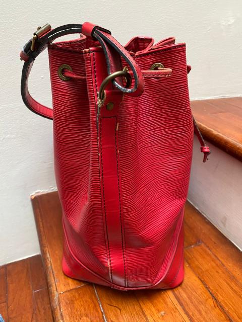 Louis Vuitton Noe PM Bucket Bag in Red EPI Leather, France 1994. at 1stDibs