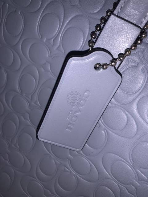 Large Product Preview Image 11