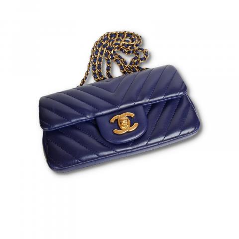 chanel chevron navy