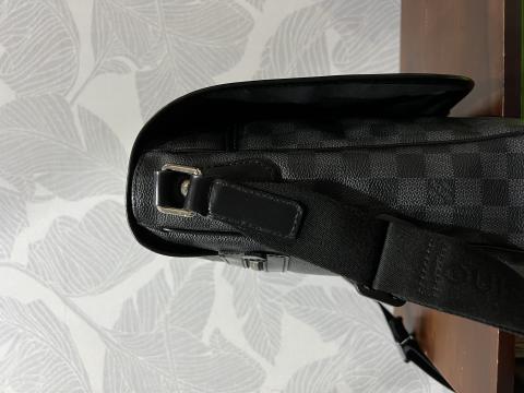 Louis Vuitton Damier Graphite Mens Bag - For Sale on 1stDibs