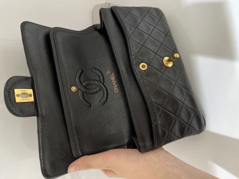 Sell Chanel Vintage Medium Double Flap Bag - Black