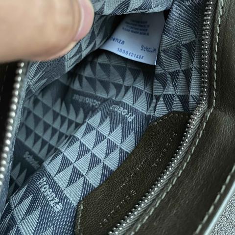 Large Product Preview Image 11