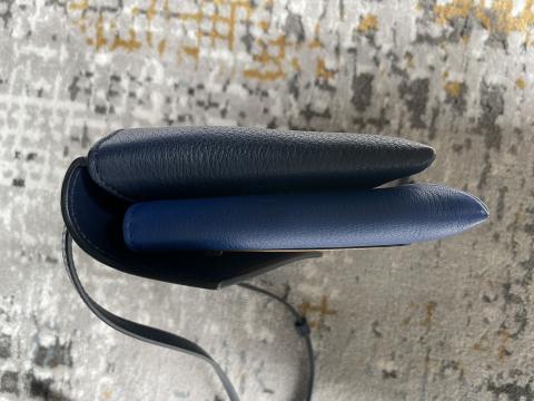 Large Product Preview Image 3