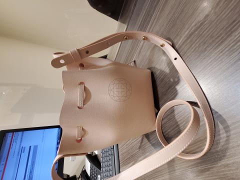 Large Product Preview Image 2