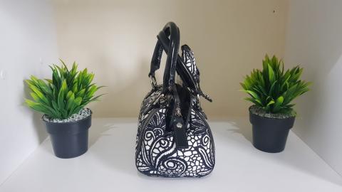 Large Product Preview Image 2