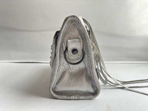 Large Product Preview Image 3
