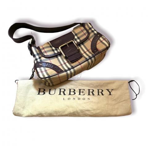 796 vintage Burberry plaid hand bag