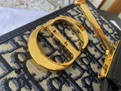 Large Product Preview Image 11