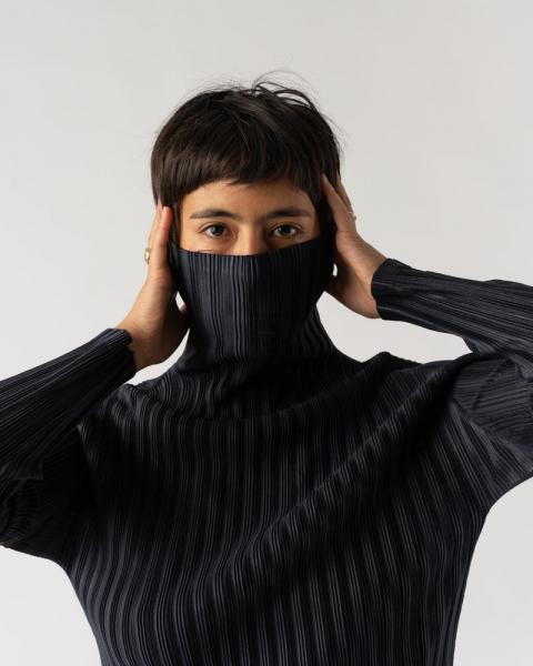 Sell Issey Miyake Rib Pleated Turtleneck Top - Black | HuntStreet.com