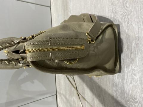 Large Product Preview Image 4