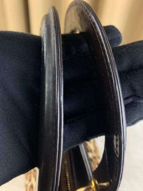 Large Product Preview Image 18