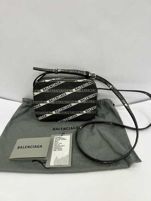 Large Product Preview Image 10