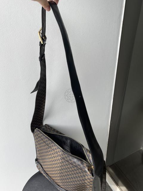 Large Product Preview Image 11