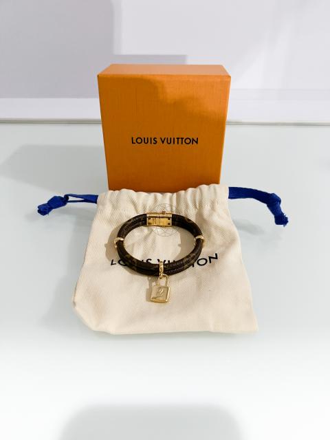 Shop Louis Vuitton MONOGRAM KEEP IT TWICE MONOGRAM BRACELET Size 19 by  CHARIOTLONDON