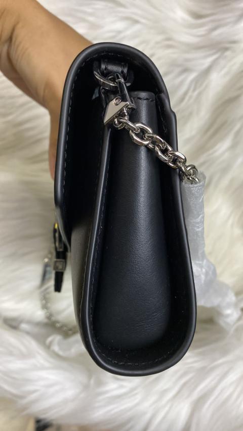 Large Product Preview Image 4