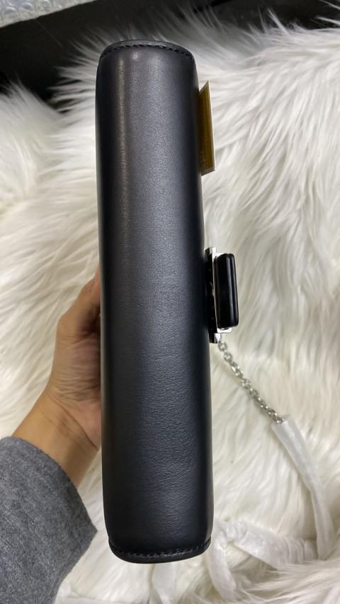 Large Product Preview Image 5