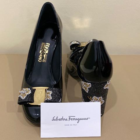 Sell Salvatore Ferragamo Patent Mosaic Adelfia 8 cm Pumps
