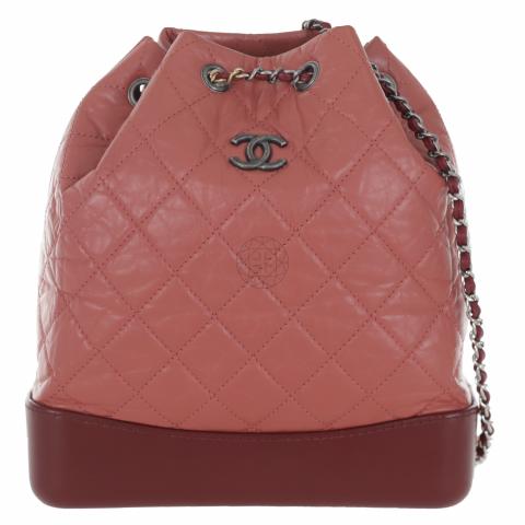 Chanel 19P Gabrielle Medium Backpack Pink Quilted Leather Bag NEW –  Celebrity Owned