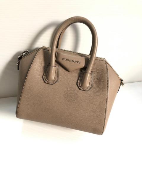 Large Product Preview Image 3