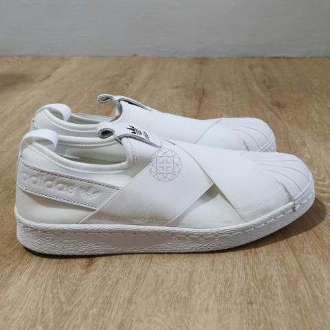 How to clean white 2024 adidas superstar slip on