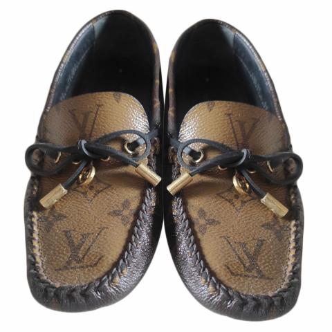 LOUIS VUITTON Gloria Flat Loafers Monogram Embossed Size 37