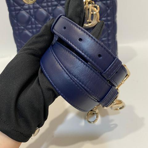 Large Product Preview Image 4