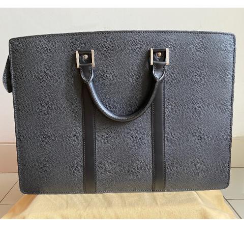 Louis Vuitton Black Taiga Leather Lozan Briefcase Louis Vuitton