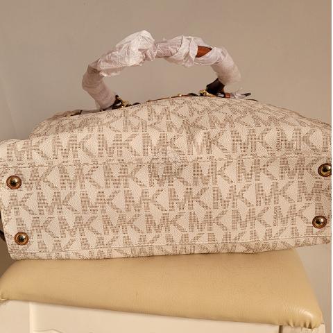 Large Product Preview Image 6