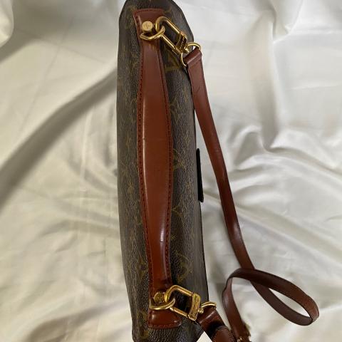 Monceau cloth handbag Louis Vuitton Brown in Cloth - 20635649