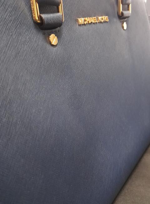 Large Product Preview Image 10