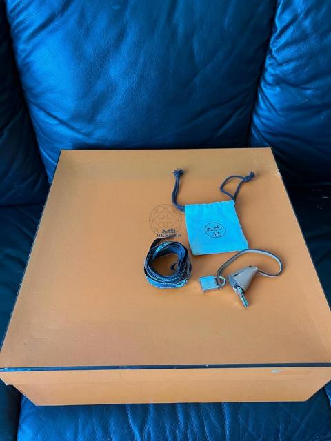 Large Product Preview Image 19