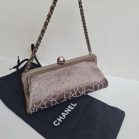 Large Product Preview Image 3