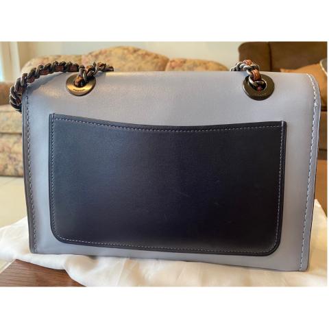 Large Product Preview Image 2