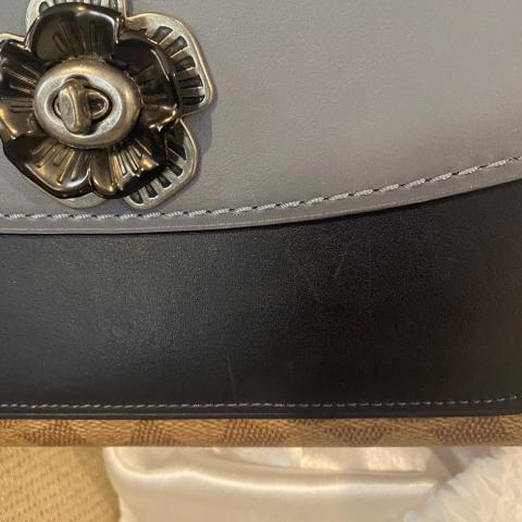 Large Product Preview Image 11