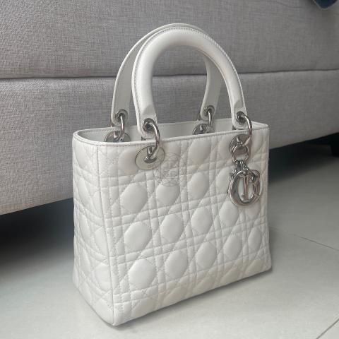 Medium Lady D-Lite Bag White  Womens Dior Handbags ⋆ Rincondelamujer